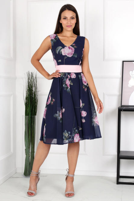 Dámske a mládežnícke oblečenie - od výrobcu: kabáty, šaty, obleky - Poľsko