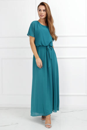 Dámske oblečenie pre mládež od výrobcu kabátov, šiat, oblekov